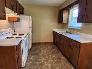 4150 E 73rd 1/2 Ave in North Terre Haute, IN - Building Photo - Building Photo