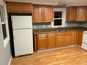 85 N Branch Pky in Springfield, MA - Building Photo - Building Photo