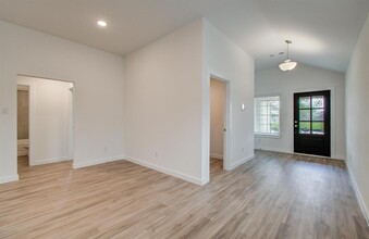 8307 Blue Shell Ln in Cypress, TX - Building Photo - Building Photo