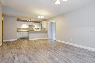 9427 6th Ave in Orlando, FL - Building Photo - Building Photo