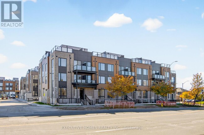 3175 Denison St in Markham, ON - Building Photo - Building Photo