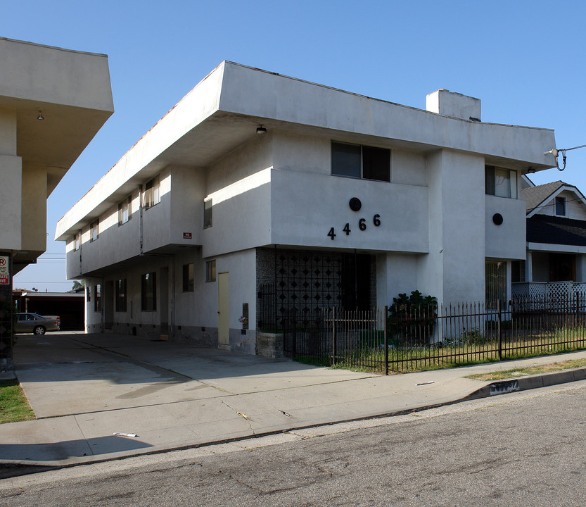 4466 W 135th St in Hawthorne, CA - Foto de edificio