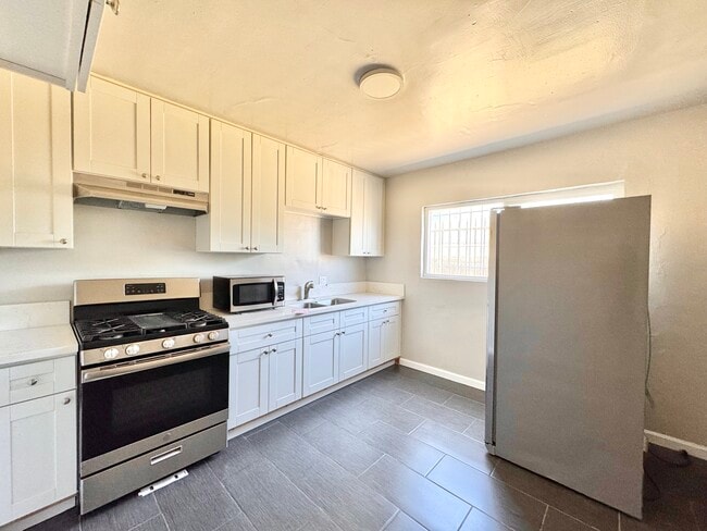 property at 10910 S Avalon Blvd