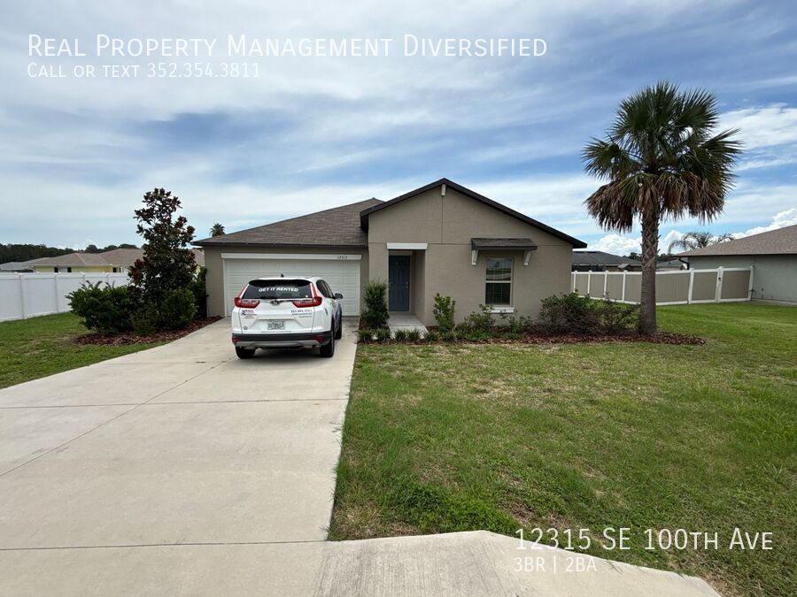 12315 SE 100th Ave in Belleview, FL - Building Photo