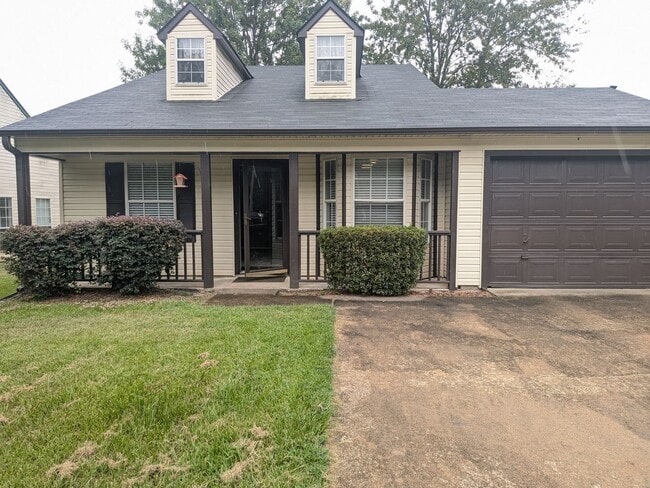 property at 930 Arizona Ave