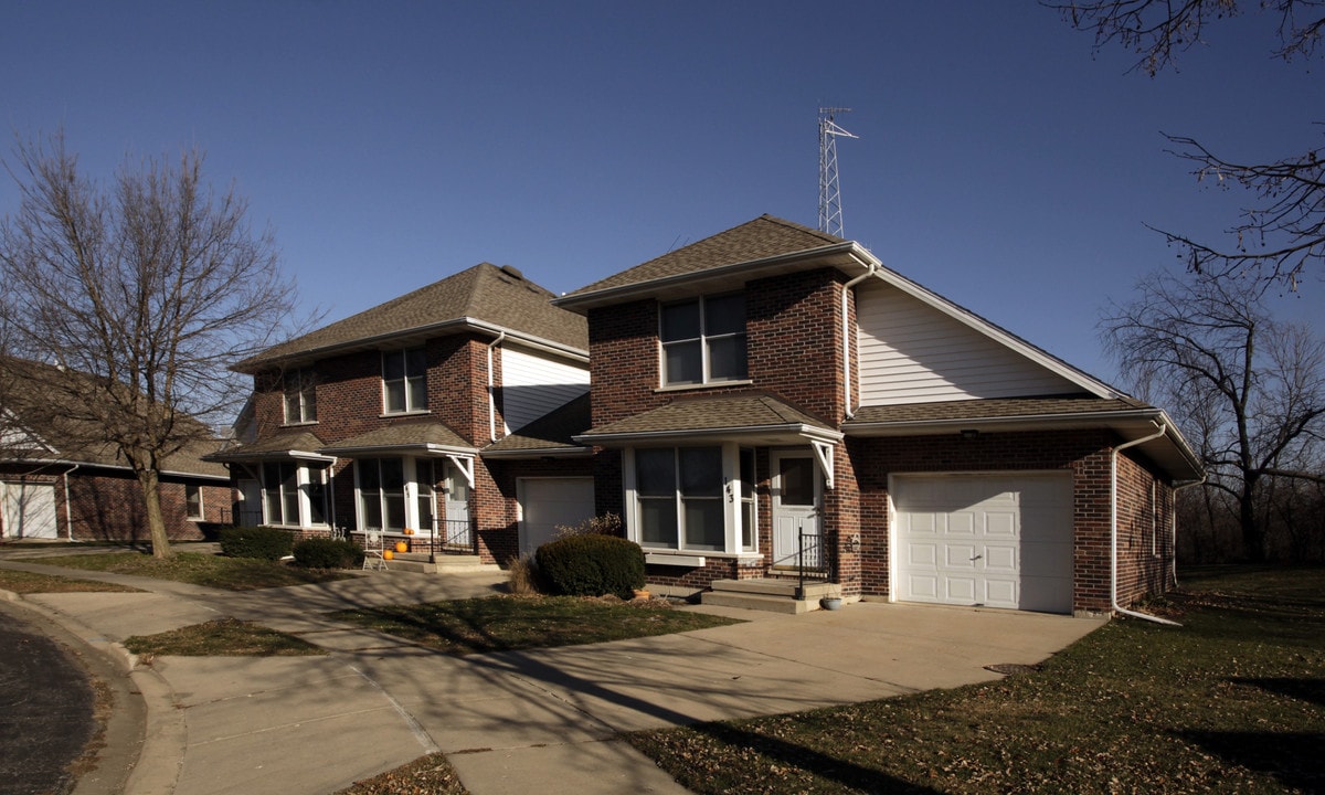 121-157 Wycliffe Dr in West Chicago, IL - Foto de edificio