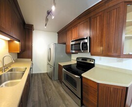 6455 La Jolla Blvd in San Diego, CA - Building Photo - Building Photo