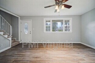 2312 Calvin Ave in Norfolk, VA - Building Photo