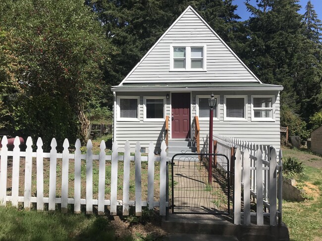 property at 1776 SE Stewart St