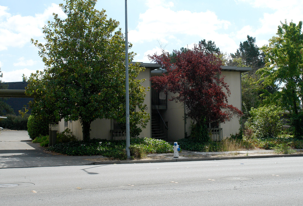 6200 Montecito Blvd in Santa Rosa, CA - Building Photo