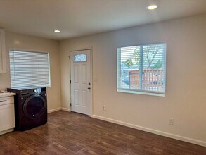 3775 Teak St in San Diego, CA - Building Photo - Building Photo