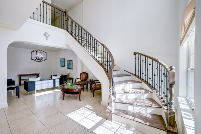 property at 14470 Summerleaf Ln