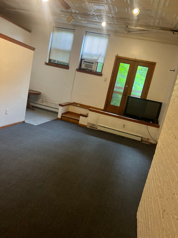 1580 Electric Ave in East Pittsburgh, PA - Building Photo - Building Photo