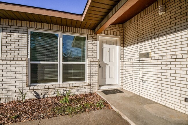 9534 Kerrwood Ln in Houston, TX - Building Photo - Building Photo