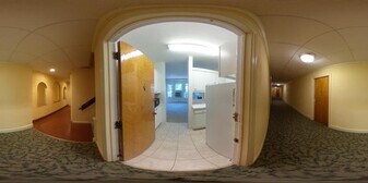 1223 Beacon St in Brookline, MA - Building Photo