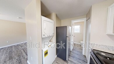 2409 E St Vrain St in Colorado Springs, CO - Building Photo - Building Photo