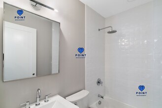 66 Lubec St, Unit 1 in Boston, MA - Foto de edificio - Building Photo