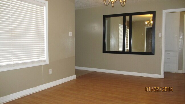 4913 37th St in Lubbock, TX - Building Photo - Building Photo