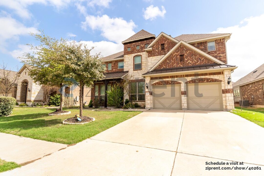 2608 Pecan Creek Dr in Leander, TX - Building Photo