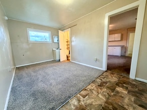 1 View Vista Dr in Livingston, MT - Building Photo - Building Photo