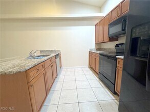 411 Nicholas Pkwy W in Cape Coral, FL - Building Photo - Building Photo