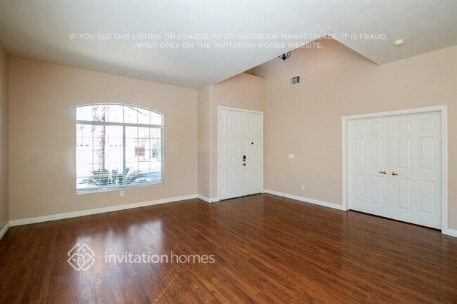 2731 Enchanted Isle St in Henderson, NV - Building Photo - Building Photo