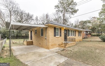 1151 N Beddingfield Dr in Macon, GA - Building Photo - Building Photo