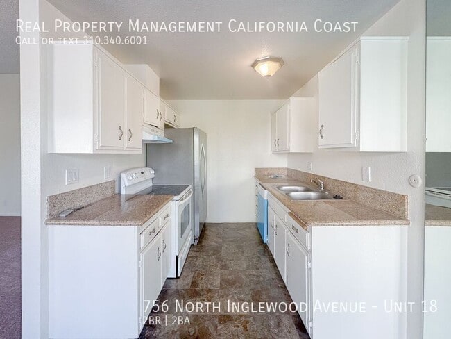 756 N Inglewood Ave in Inglewood, CA - Building Photo - Building Photo