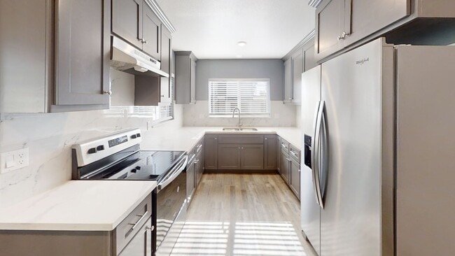 property at 1501 N Carruth Ave