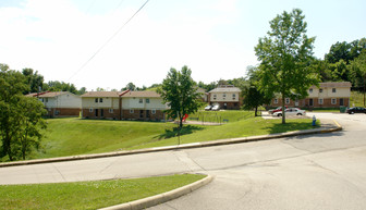 Oakhurst Village Apartamentos