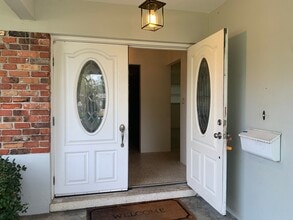 6447 26th Ave N in St. Petersburg, FL - Building Photo - Building Photo