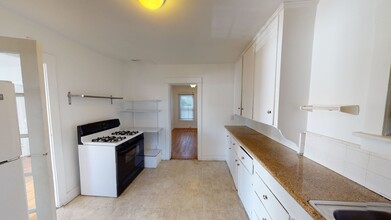 984 Larrabee in West Hollywood, CA - Building Photo - Interior Photo