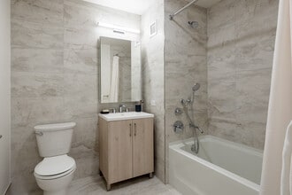 25 Maple in New Rochelle, NY - Building Photo - Interior Photo