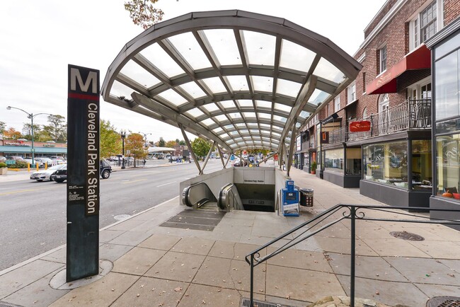 2755 Ordway St NW, Unit 508 in Washington, DC - Building Photo - Building Photo