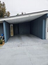 1661 Manor Ave in Ft. Myers, FL - Building Photo - Building Photo