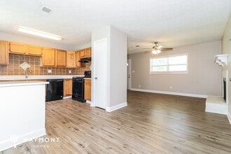 3426 Estes Park Dr SW in Snellville, GA - Building Photo - Building Photo