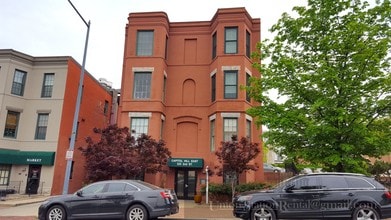 333 2nd St NE, Unit 406 in Washington, DC - Building Photo - Building Photo