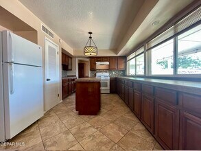 9004 Lait Dr in El Paso, TX - Building Photo - Building Photo