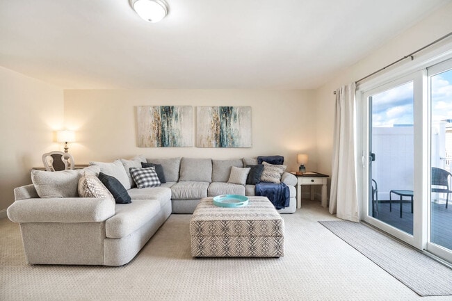 property at 128 Ashworth Ave