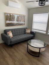 13 Parker Creek Rd in Huntsville, TX - Building Photo - Building Photo