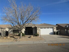 2057 Rex Allen Dr in Kingman, AZ - Building Photo