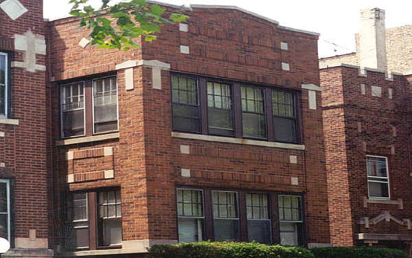 7912 S Ellis Ave in Chicago, IL - Foto de edificio - Building Photo