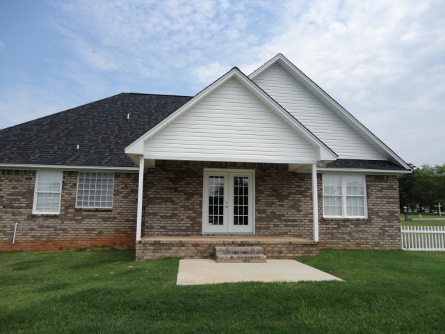 6620 J J Roberts Dr in Sumter, SC - Building Photo - Building Photo