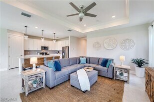 20024 Hartford Blvd in Estero, FL - Building Photo