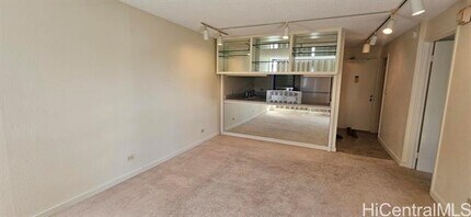 1054 Green St in Honolulu, HI - Building Photo - Building Photo