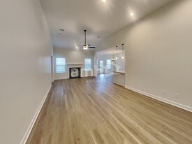 1501 Sunbeam Dr in Nashville, TN - Building Photo - Building Photo