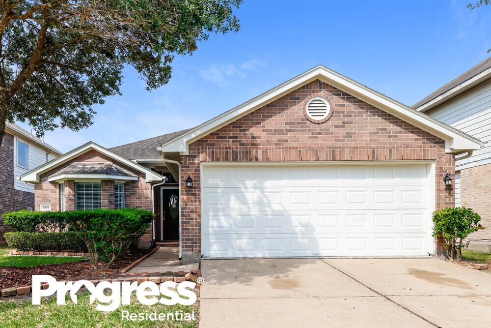 4030 Jan St in Fresno, TX - Building Photo