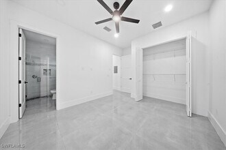 3261 15th Ave SW in Naples, FL - Building Photo - Building Photo