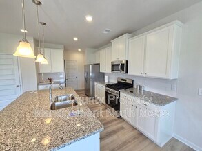 519 Ozark Ln in Cartersville, GA - Building Photo - Building Photo