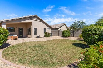 3243 E Hononegh Dr in Phoenix, AZ - Building Photo - Building Photo